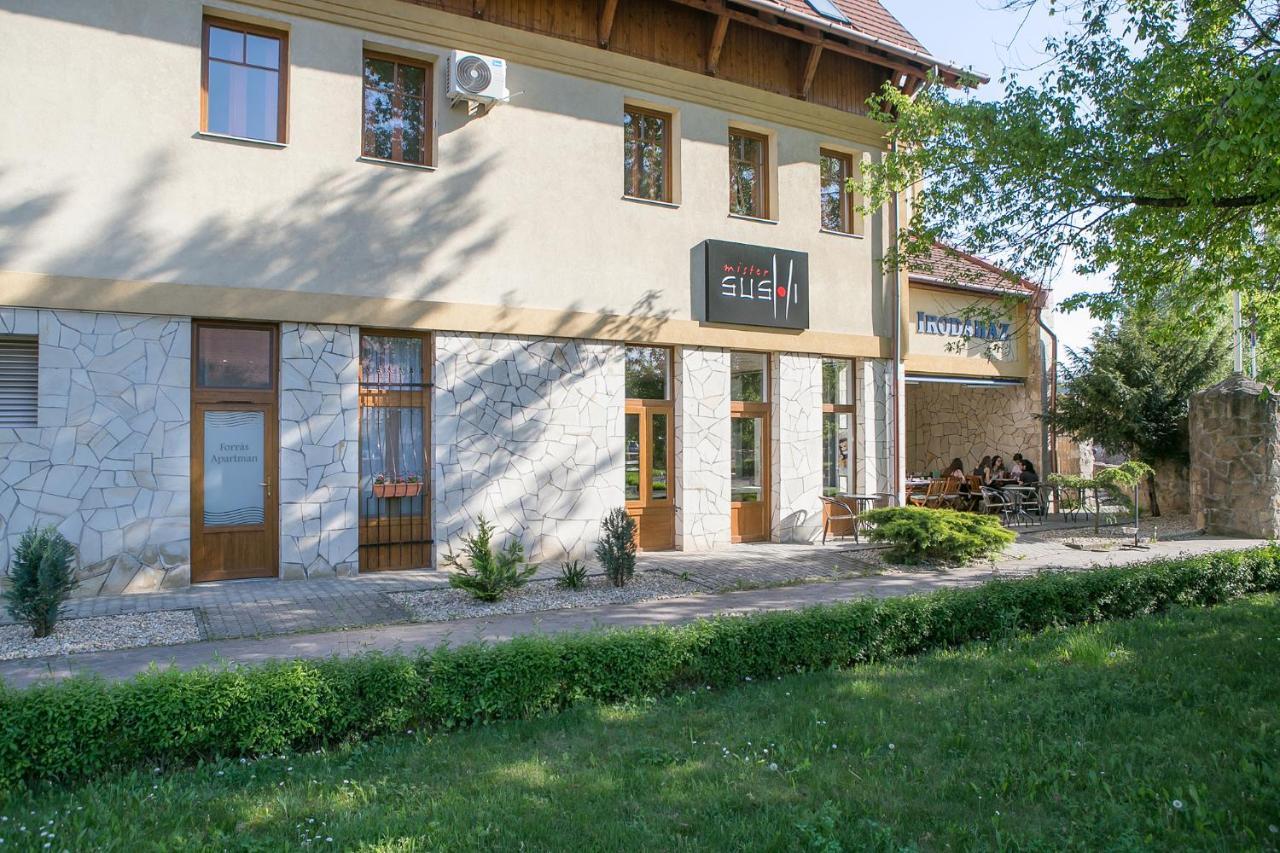 Forras Apartman Eger Exterior photo